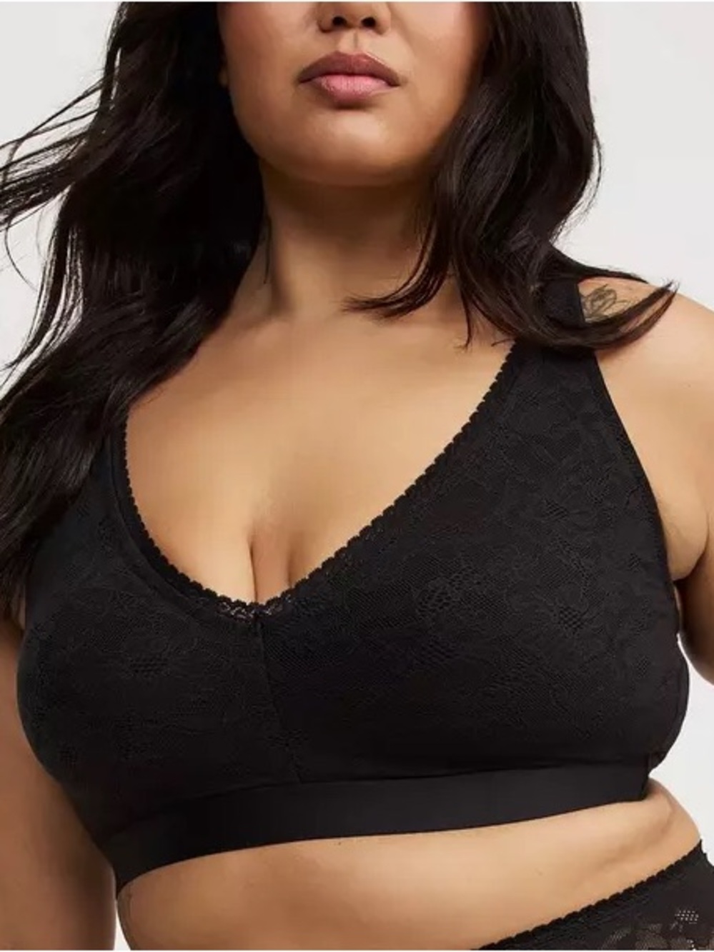 Torrid Poppy Lace Bralette black floral cups adjustable convertible straps sz1
